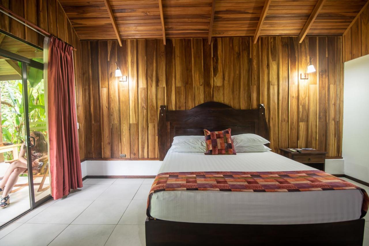 Arenal History Inn La Fortuna Bagian luar foto